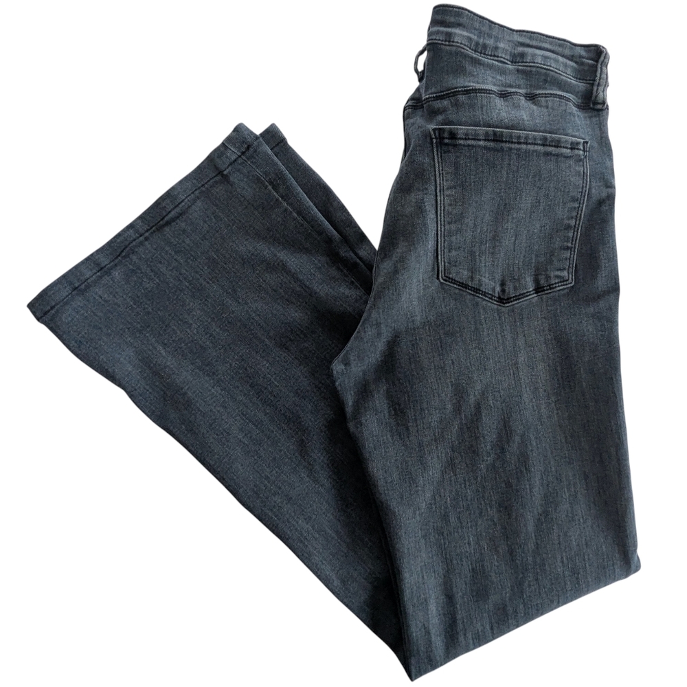 Kut From The Kloth Ana Flared Jeans Size 12